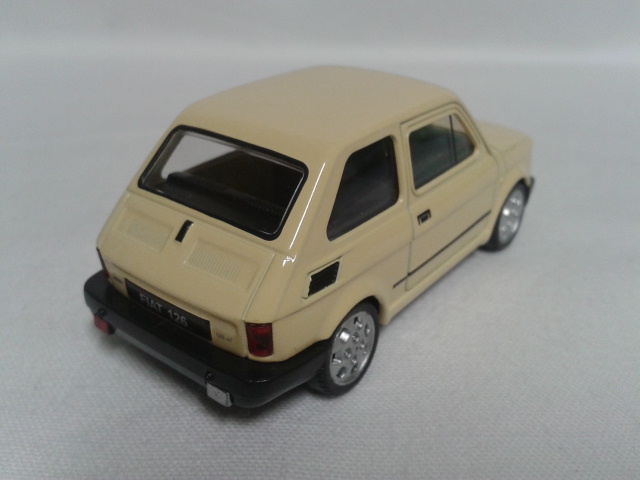 Fiat 126p (1973) zezadu