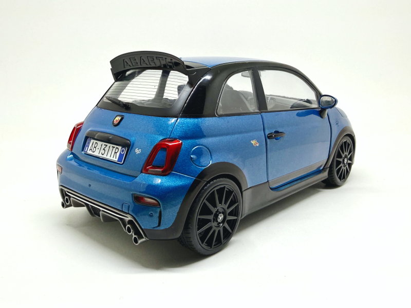 Fiat 695 ABARTH Tributo 131 Rally (2022) zezadu